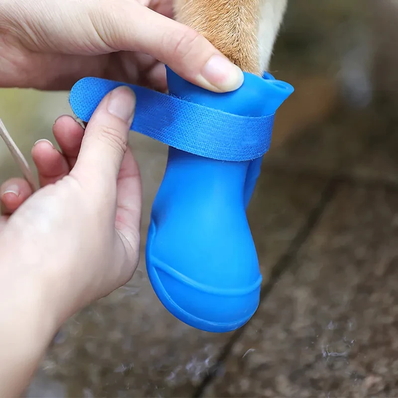 4Pcs Dog Waterproof Rain-shoes Anti-slip Rubber - onlinemegasale.com