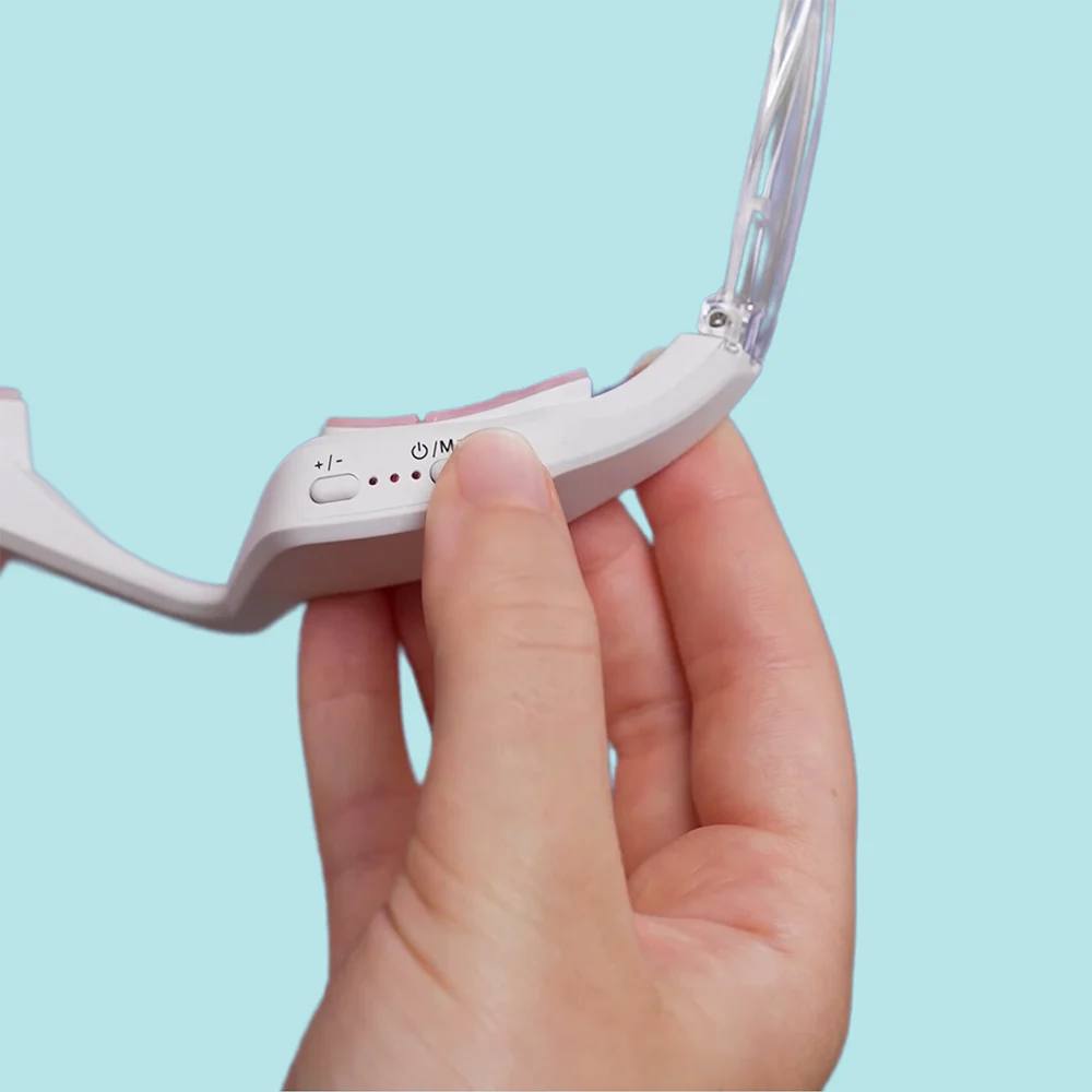 LumiEyes Under-Eye Red Light Therapy - onlinemegasale.com LumiEyes Under-Eye Red Light Therapy - onlinemegasale.com