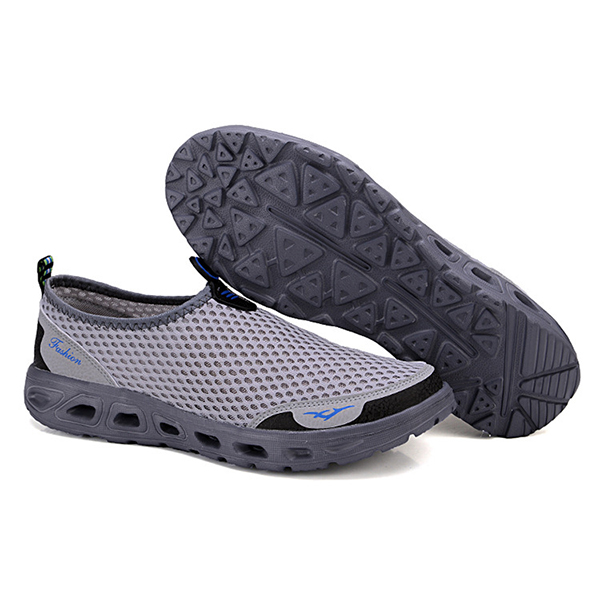 Large Mens Honeycomb Mesh Quick Drying Upstream Water Shoes Leisure Beach Shoes - onlinemegasale.com