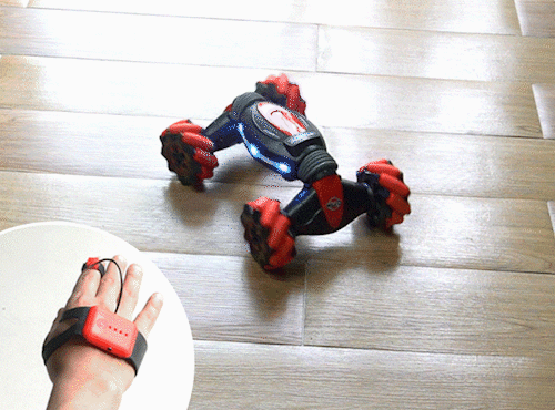 🎉Last Day 59% OFF🎁Gesture Sensing RC Stunt Car With Light & Music - onlinemegasale.com