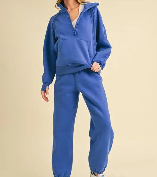 Aemi+Co Drawstring Elastic Waist Joggers