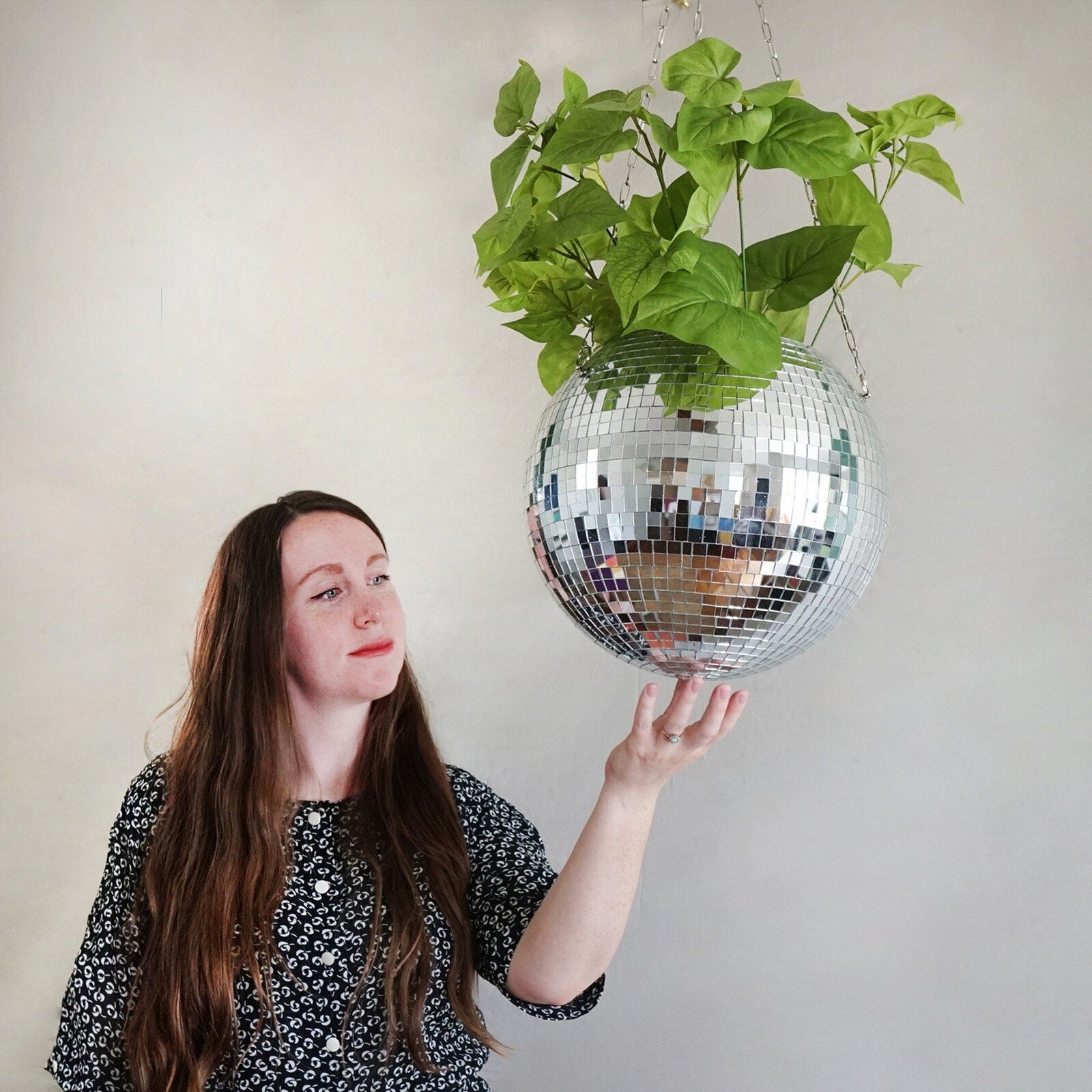 1f33d2c8cfe8e11c995668377ed0d551 Disco Ball Hanging Planter - onlinemegasale.com
