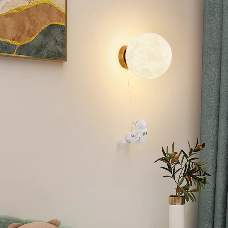 Astronaut Wall Light Creative Moon Wall Lamp - onlinemegasale.com