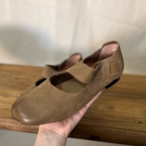 Round Toe Flats Slip-Ons