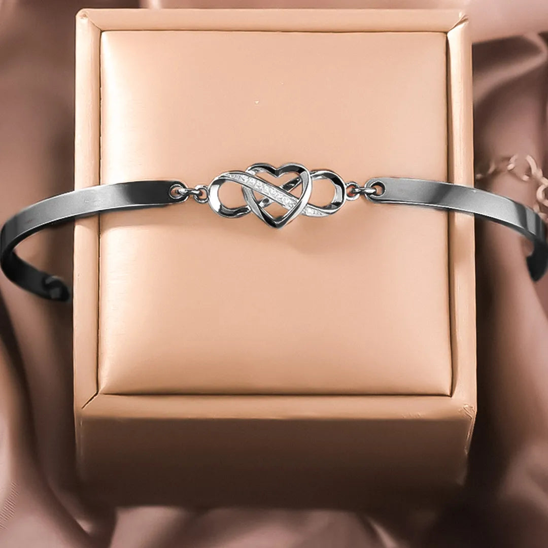 Vintage Eternal Heart Bracelet - onlinemegasale.com