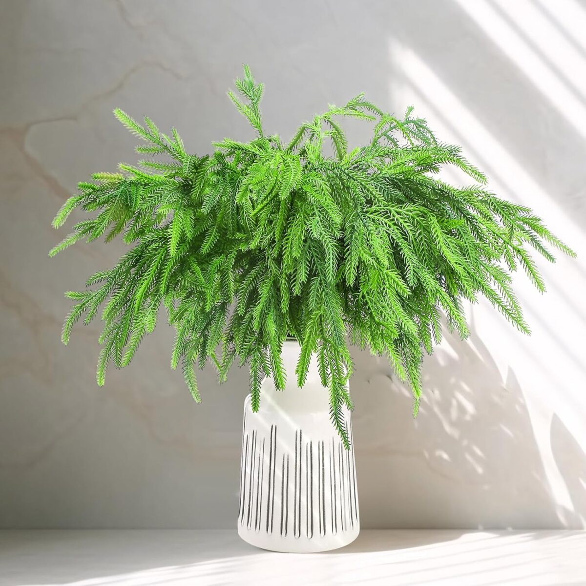 🔥Only $7.99🔥The Best Holiday Greenery - Realistic Norfolk Pine Stems - onlinemegasale.com