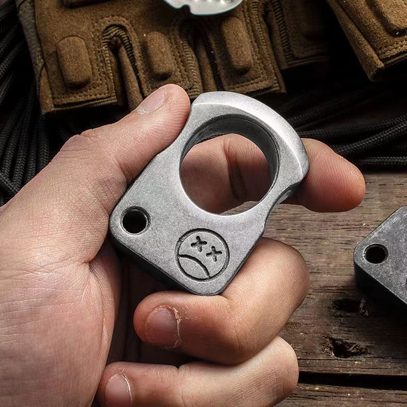 Tiger finger defense portable single finger fist buckle hand mouth - onlinemegasale.com