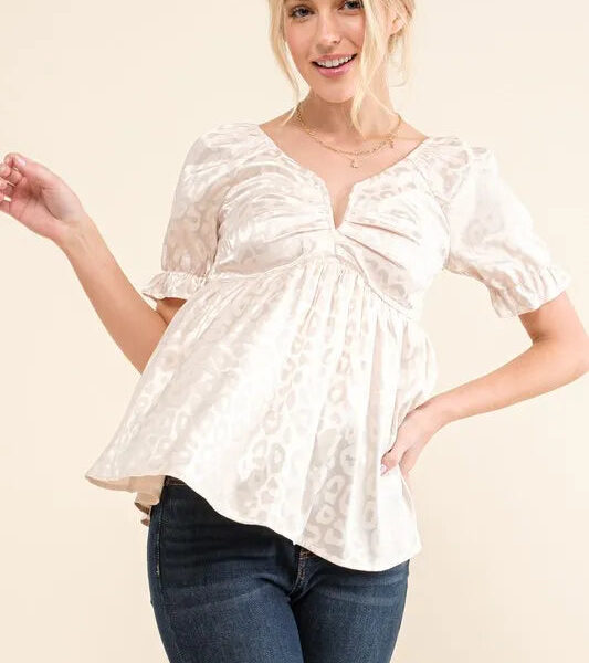 And The Why Satin Leopard V Wired Puff Sleeves Blouse