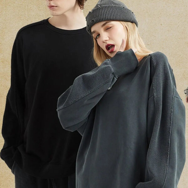 Men's Side Slit Round Neck Long Sleeve Sweatshirt