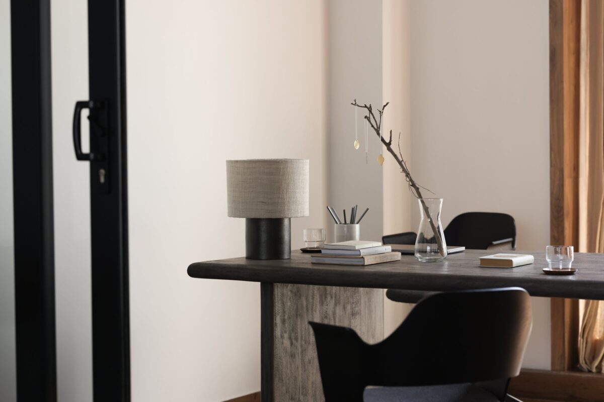 Noir Table Lamp, Medium - onlinemegasale.com