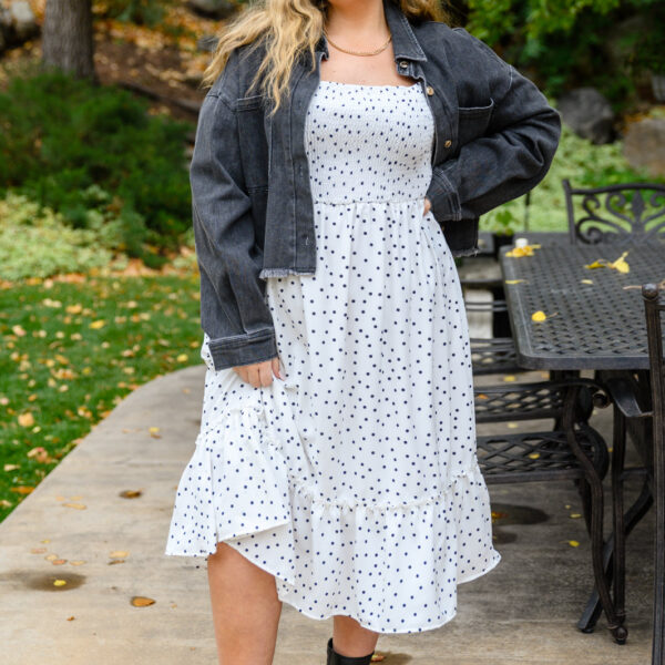 Chic Sunday Market Dress for a Stylish Day Out