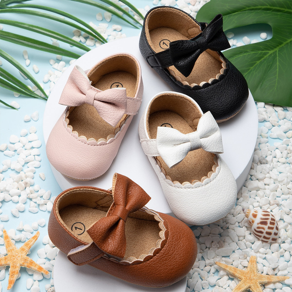 H174e6ca797cf4bbfa444e59db8127e5fS Bowknot Non-Slip Baby Shoes - onlinemegasale.com