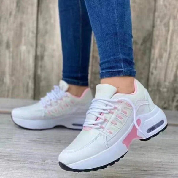 Stylish Women's Lightweight Lace-Up Sneakers - Perfect for Everyday Comfort