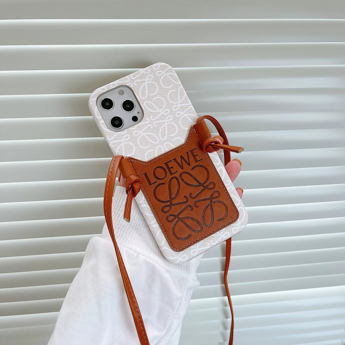 Leather Crossbody Lanyard for iPhone 15 Pro Max/14/13/12/11 - onlinemegasale.com