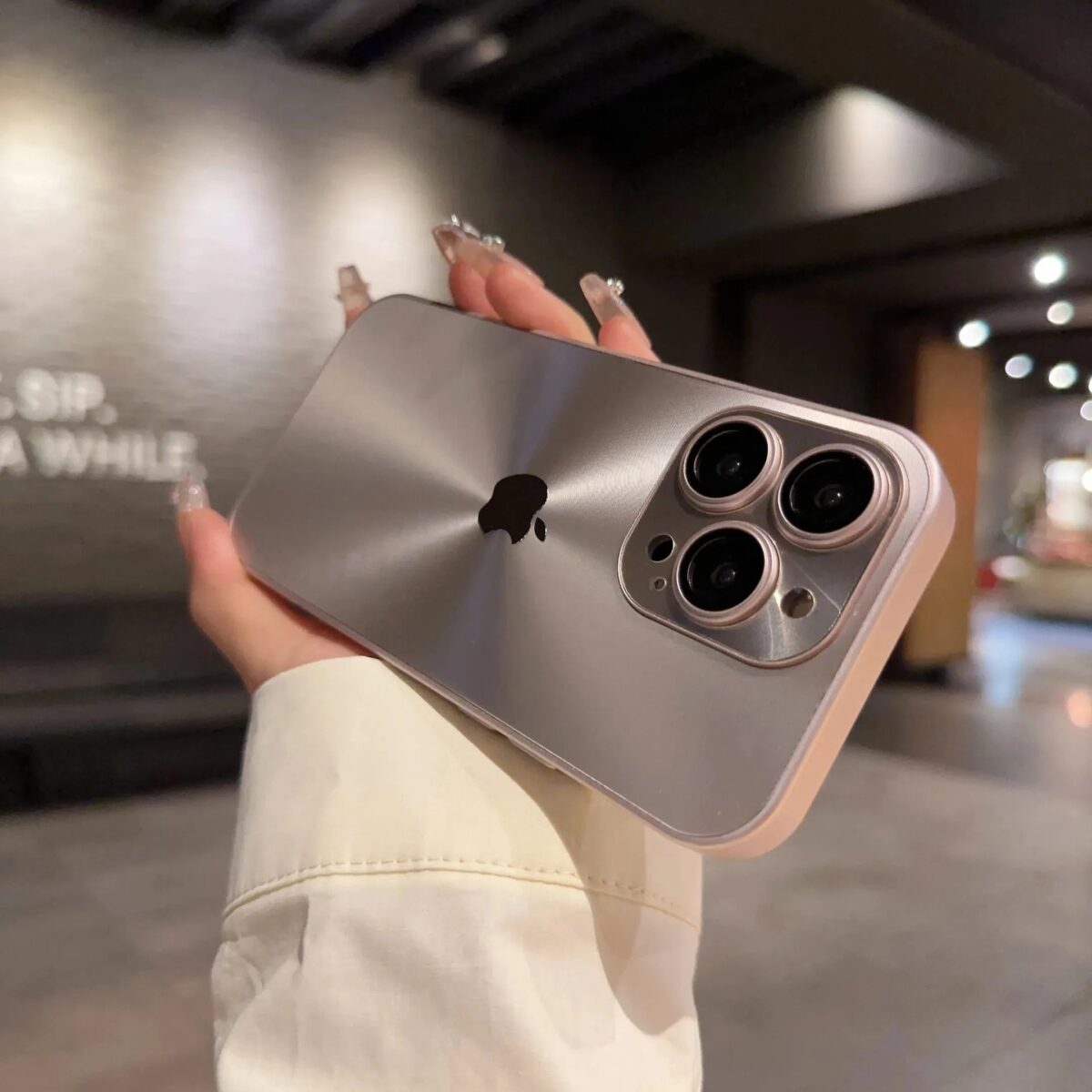 Luxury Gold Metal Case For iPhone - onlinemegasale.com