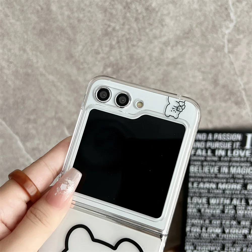 Cute Bear Transparent Pearl Bracelet Case for Samsung Galaxy Z Flip 5 - onlinemegasale.com