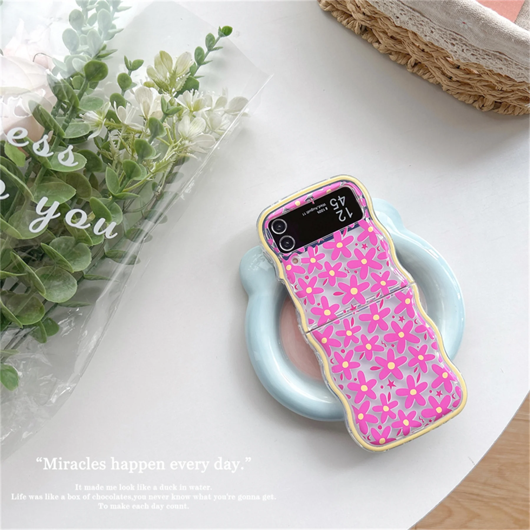 Cute Oil Painting Flower Floral Lattice Wavy Case for Galaxy Z Flip - onlinemegasale.com