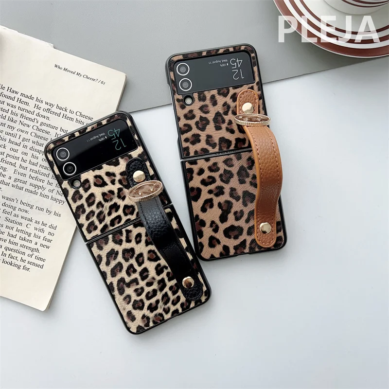Luxury Leopard Print Wrist Strap Leather Case For Samsung Galaxy Z Flip 4 & 3 - onlinemegasale.com