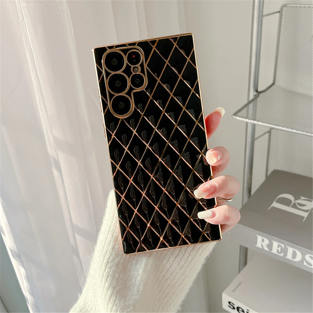 Luxury Soft Phone Case For Samsung S22 Series - onlinemegasale.com Luxury Soft Phone Case For Samsung S22 Series - onlinemegasale.com