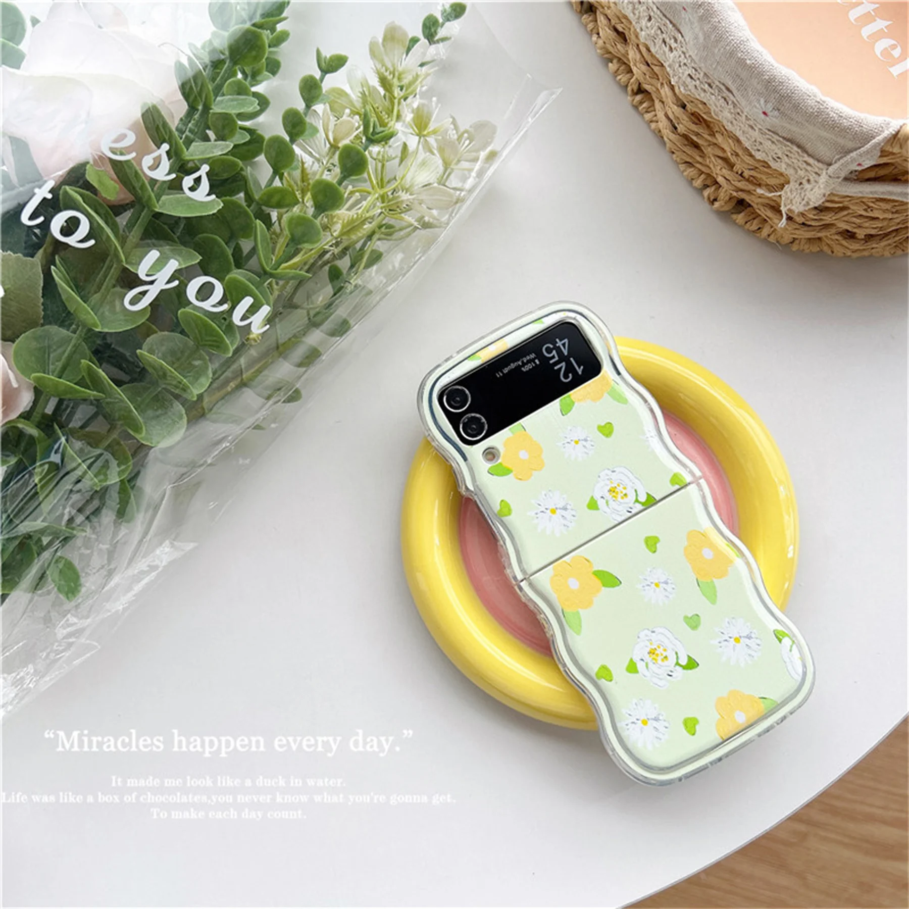 Cute Oil Painting Flower Floral Lattice Wavy Case for Galaxy Z Flip - onlinemegasale.com