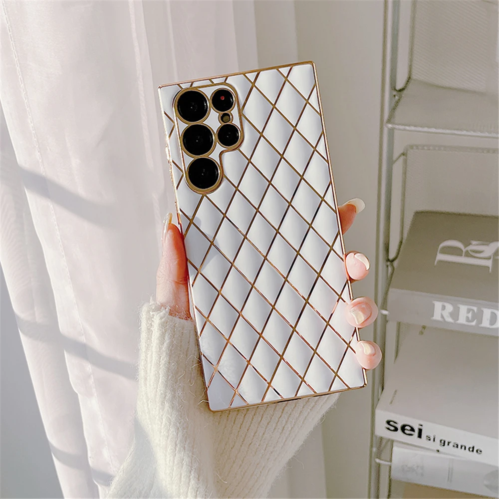 Luxury Soft Phone Case For Samsung S22 Series - onlinemegasale.com Luxury Soft Phone Case For Samsung S22 Series - onlinemegasale.com