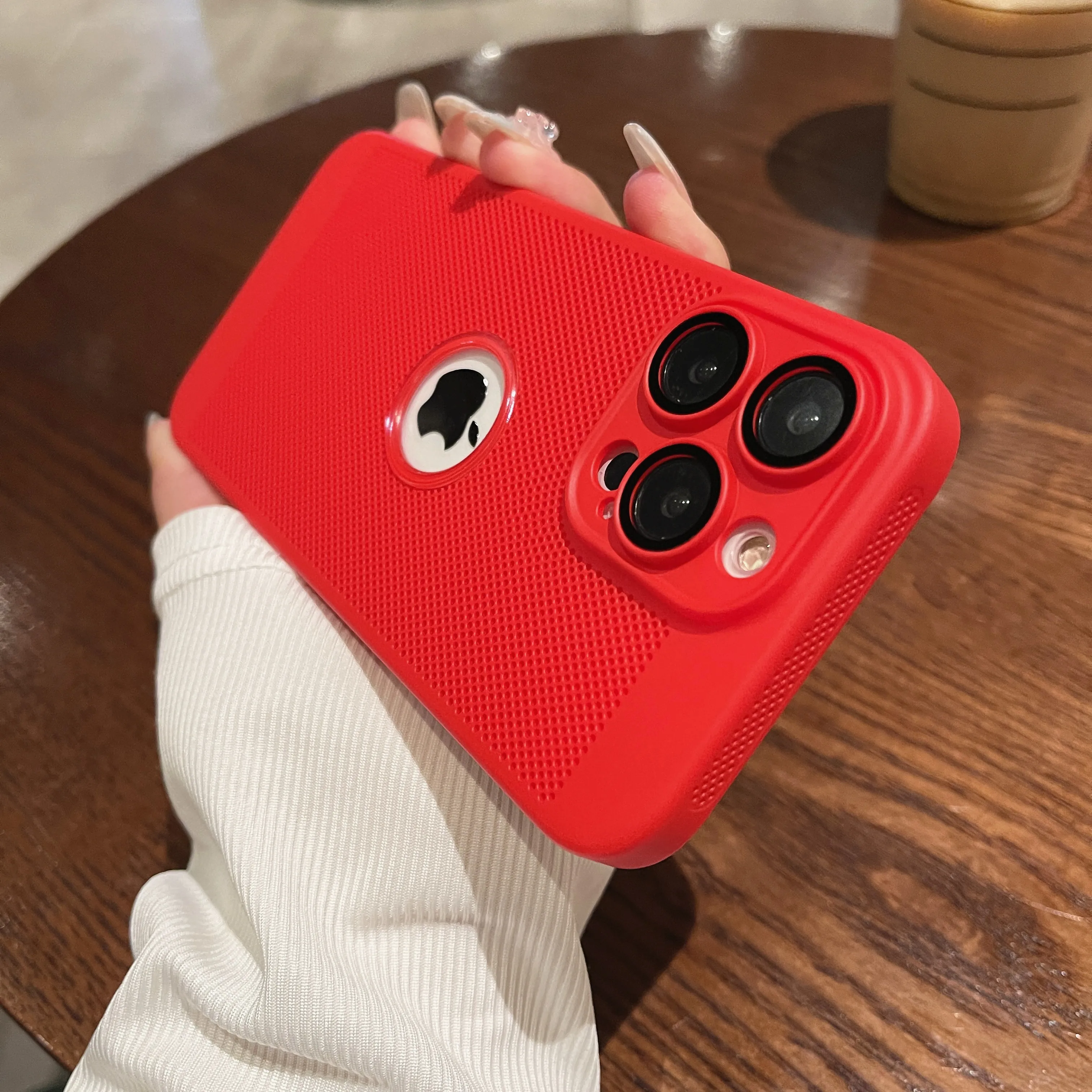 Luxury Slim Heat Radiation Case for iPhone - onlinemegasale.com