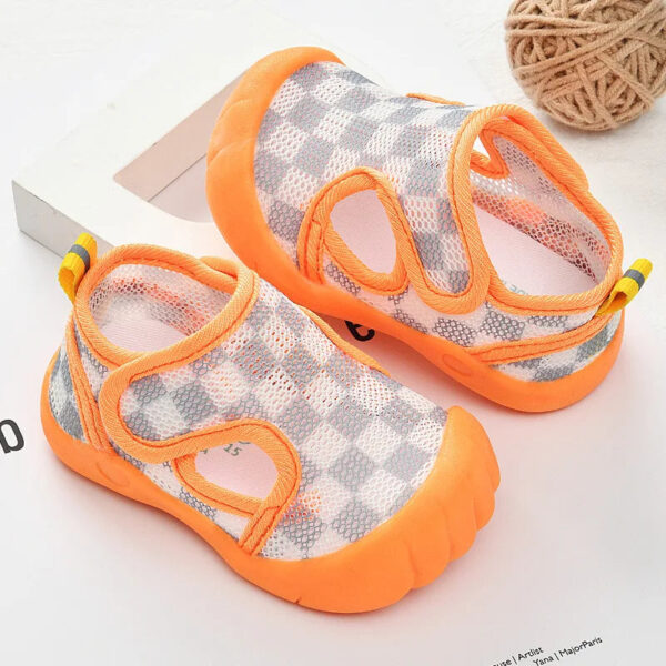 Summer Mesh Breathable Non slip Walking Shoes /Velcro sandals