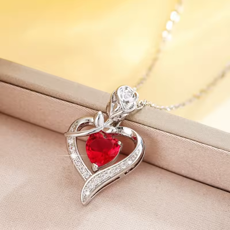 Red Heart Pendant Necklace - onlinemegasale.com