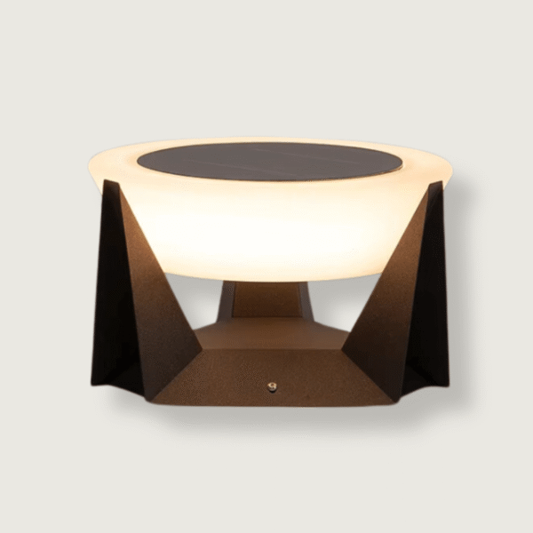 LandingLight | Elegant Solar Outdoor Lamp for Luxury Outdoor Lighting