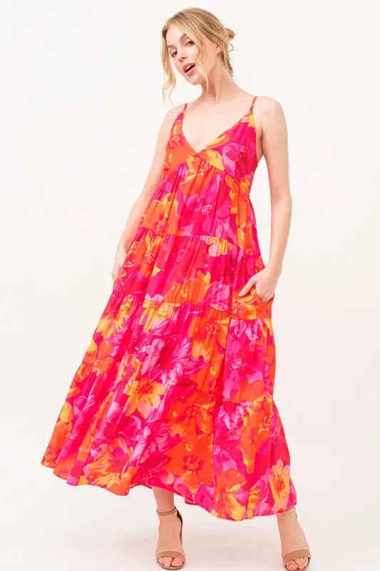 a606ff2fb23b42d680b45bb99d19ddff-Max-Origin Floral Tiered Maxi Cami Dress with Pockets - onlinemegasale.com