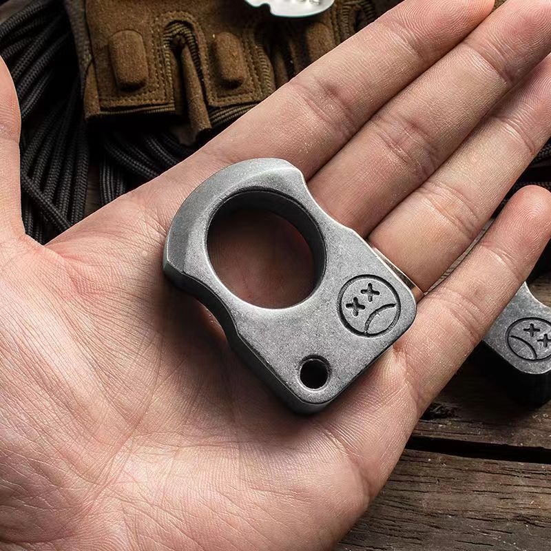 Tiger finger defense portable single finger fist buckle hand mouth - onlinemegasale.com