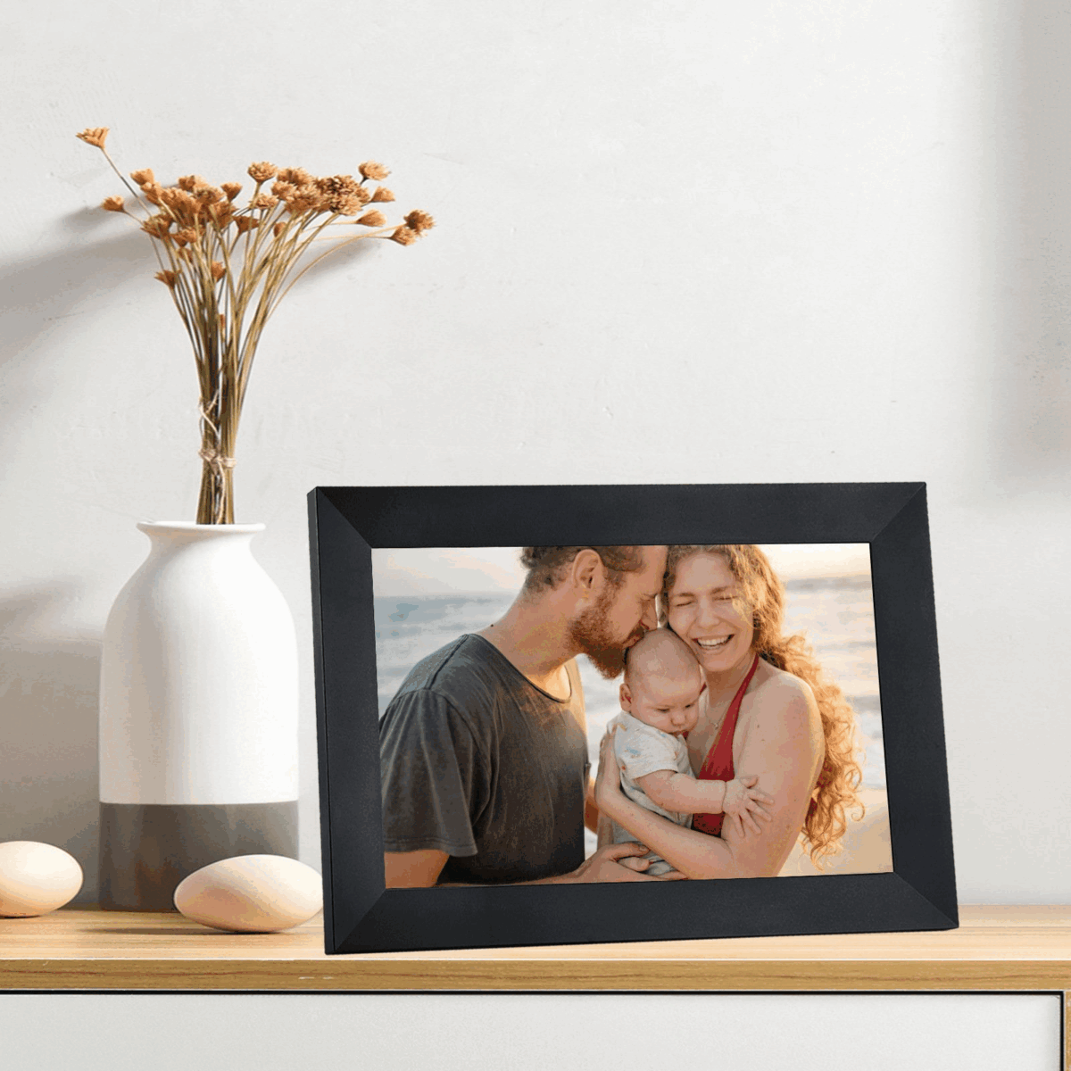 10.1-Inch, 32 GB, WIFI Smart Digital Photo Frame (Limited Edition) - onlinemegasale.com