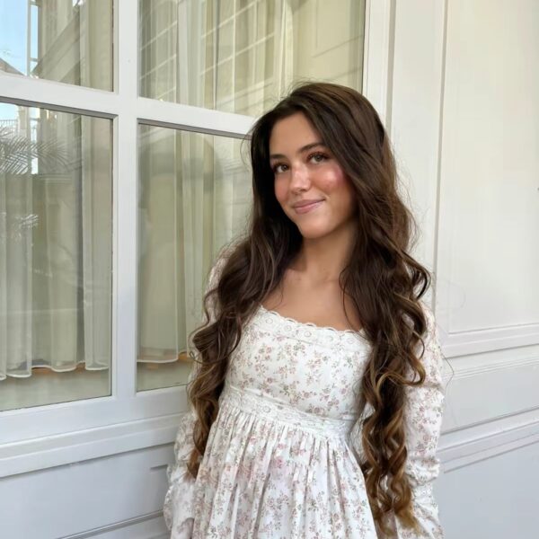 Moira - short flirty dress with floral print