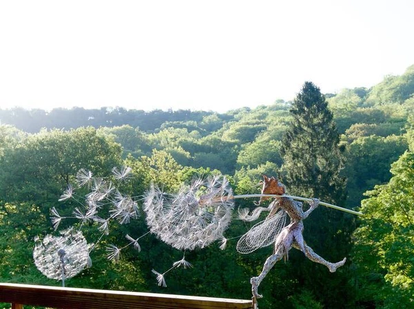 Perfect Wonderland Garden Decoration -The Naughty Spirits Are Dancing - onlinemegasale.com