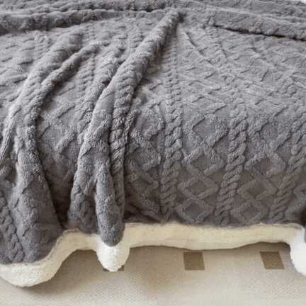 Snuggle Sherpa Blanket™️ - onlinemegasale.com