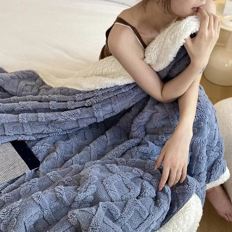 Snuggle Sherpa Blanket™️ - onlinemegasale.com