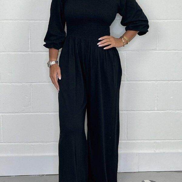 Chic and Sophisticated One-Piece Jumpsuit for Women