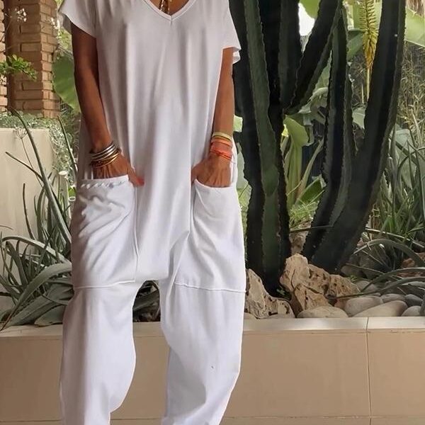 Triana™ - Casual Solid Colour V-Neck Jumpsuit