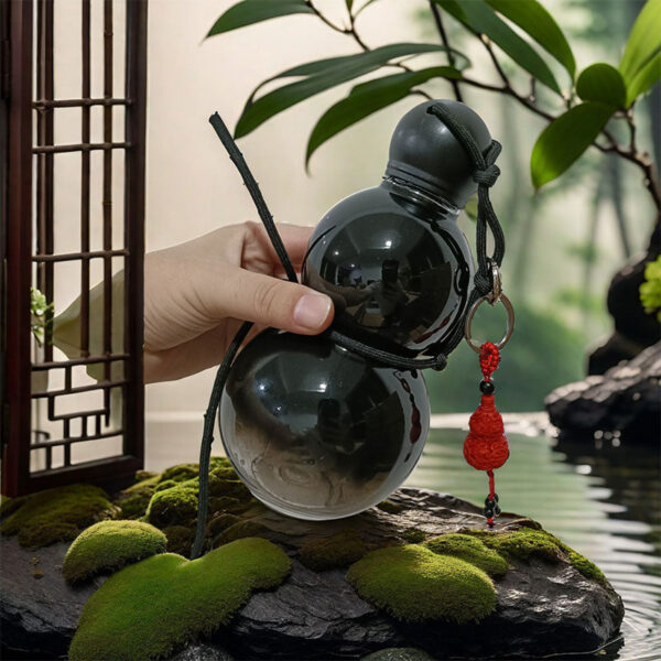 ✨Retro Gourd-Shaped Water Bottle for Sports & Travel🌸