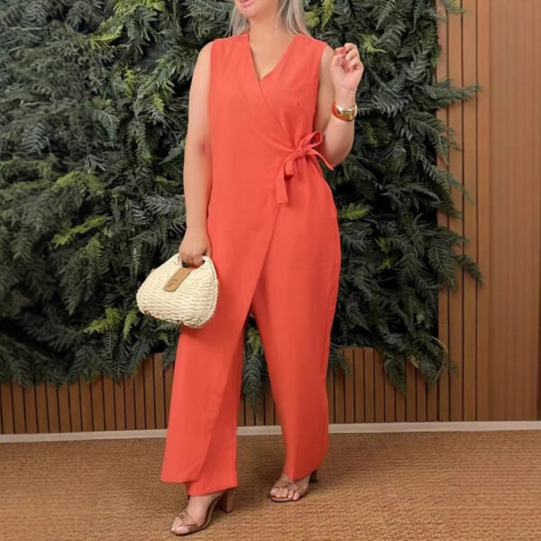 💃Women's Solid Color Casual V-Neck Tied Jumpsuit