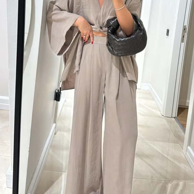 Women's V-Neck Top & Wide-Leg Pants Solid Color 2-Piece Set - onlinemegasale.com