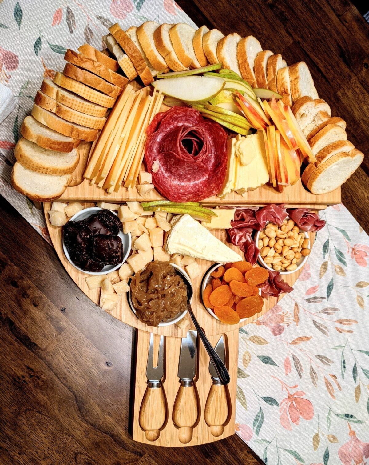 🧀2023 Bamboo Swivel Charcuterie Board🔥With 4 Integrated Ceramic Bowls And 3 Piece Knife Set - onlinemegasale.com
