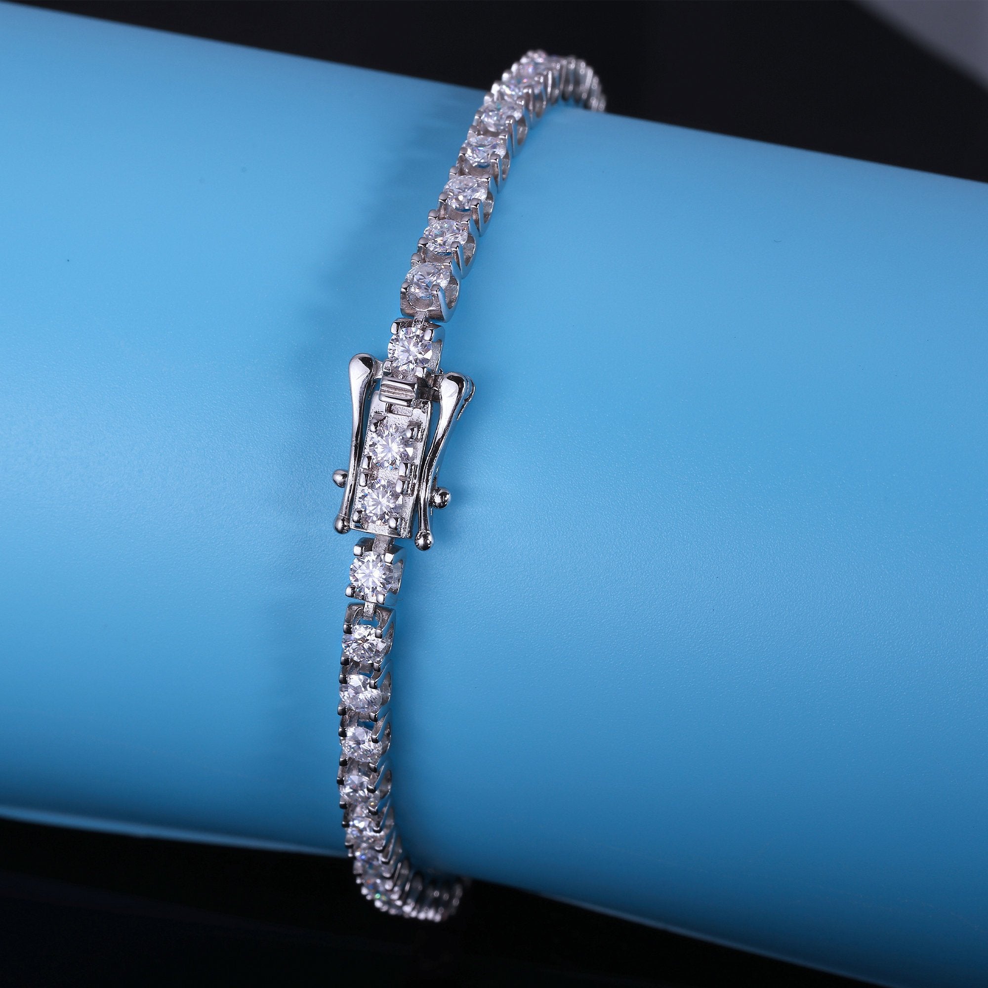 715c3b7ce4235421894ef89296cb71f6 🔥49% OFF - Sparkling Moissanite Bracelet - onlinemegasale.com