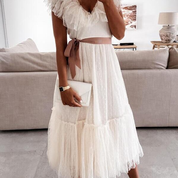 V-necked fringe lace pure color dress